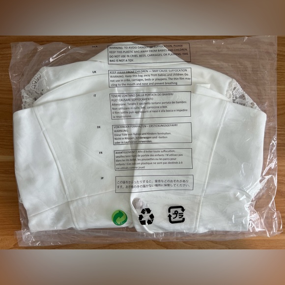 *Dennis Basso Luxe Crepe Peplum Blazer w/ Lace Sleeves Size 8 ~ A373116 Ivory - Picture 7 of 8